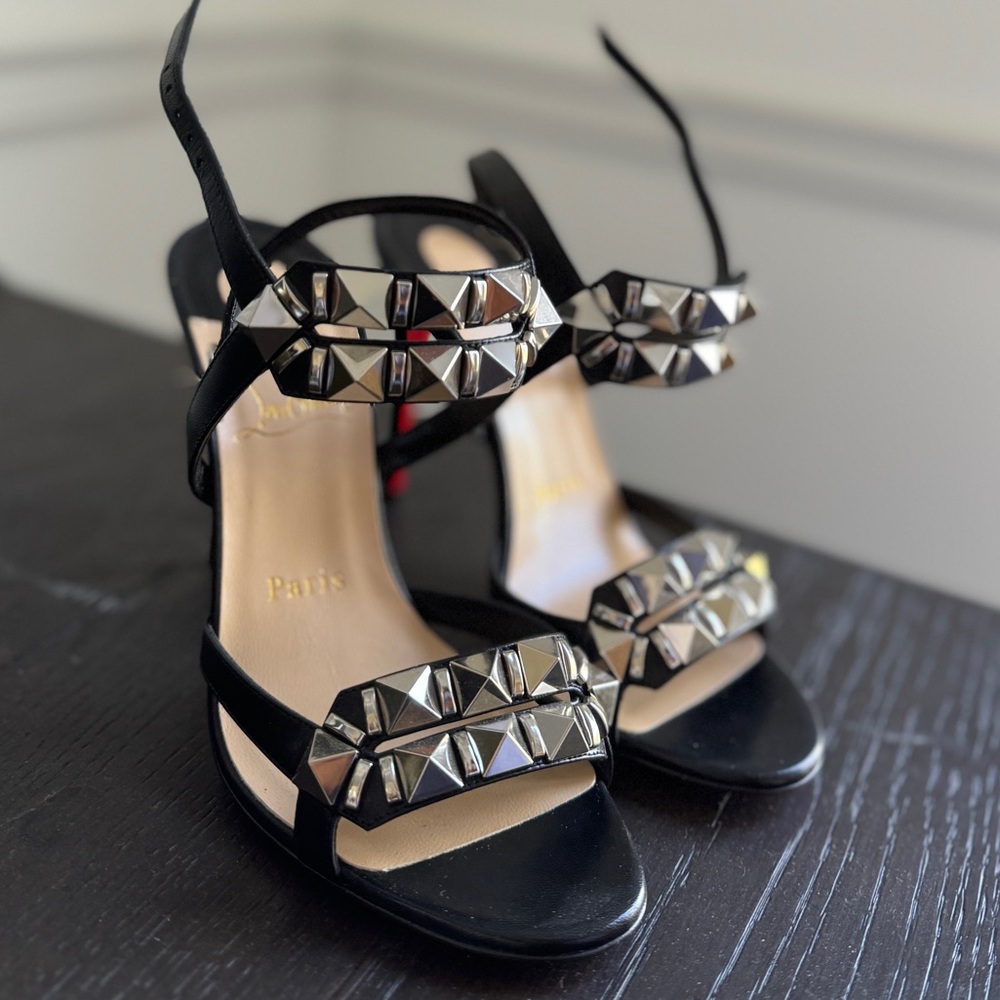 Only worn once Christian Louboutin women’s shoes